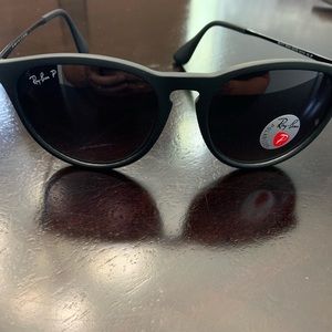 Polarized new Erika Matte Black Rayban RB4171